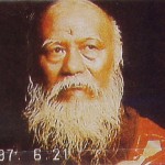Elder Dharma King Dorje Losang in 1997 at age of 89 when his vajra hair and beard started to grow.