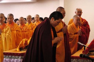 Chief Rinpoche Venerable Akou Lamo, Dharma Teachers, and nuns,