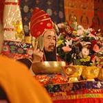 Henghsing Gyatso Rinpoche conducting Dharma Assembly to dedicate merit from his three year and 684 mile pilgrimage prostrating around the island of Taiwan.